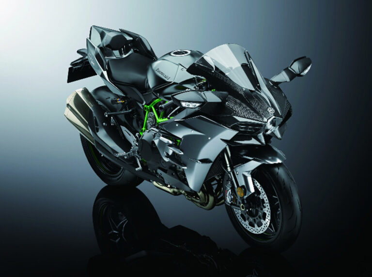 Motor Sport Kawasaki Ninja H2 Carbon, Ini Review Spesifikasi dan Harganya!