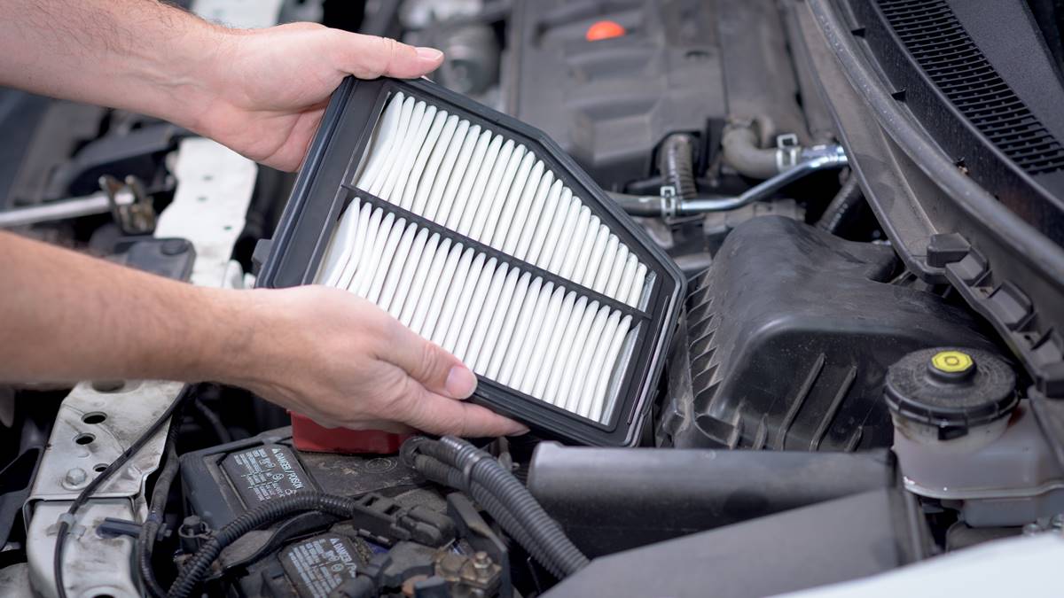 Kapan Idealnya Ganti Filter Udara Mesin Mobil