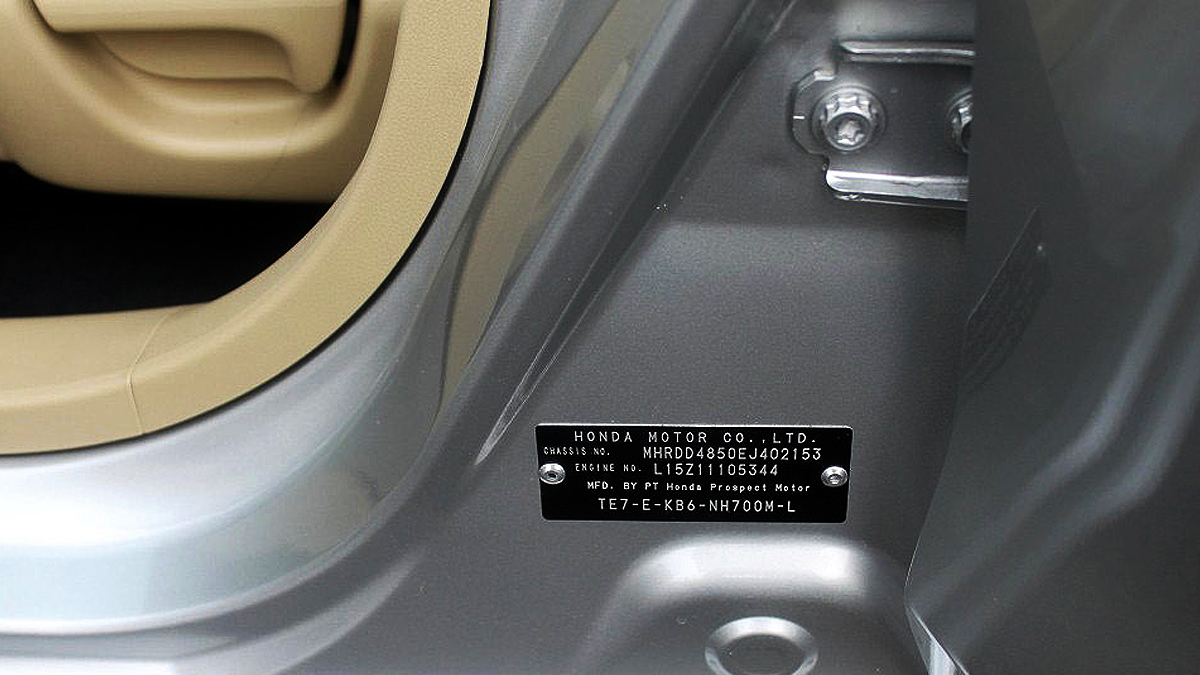 Cara Cek Nomor Rangka Mobil