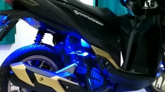 Modifikasi Lampu Motor LED
