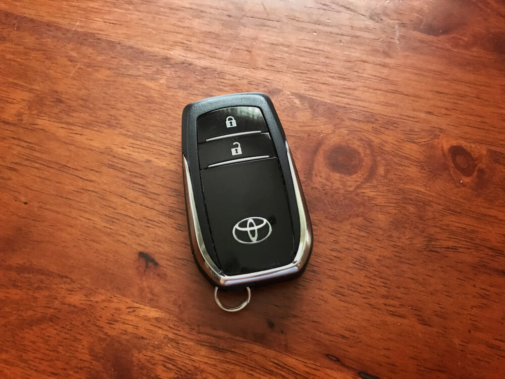 Remote Keyless Mobil Hilang atau Mati